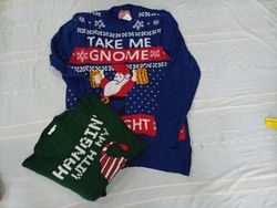 CR10700 Vintage Christmas Sweaters
