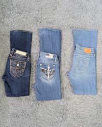 ***Miss Me True Religion Rock Revival – Premium De..