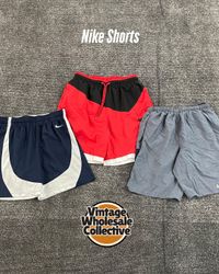 🔴 Nike Shorts - (12/10)