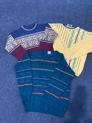 Bunte Strickwaren serial-2044