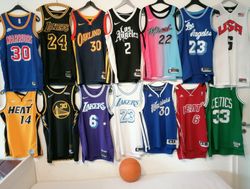 Maglietta sportiva NBA e NFL anni '90