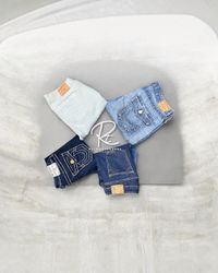 RT 1591 True Religion Mix Jeans
