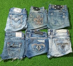 MISS ME , ROCK REVIVAL , TRUE RELIGION MINI SHORTS..
