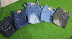 MECCA USA AND OTHER MIX BRANDS SHORTS (D 270)