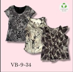 Y2K Black & White Printed Poly Blouse Short Sleeve..