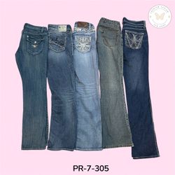 Women's Classic Flared Denim Jeans – Retro Fashion..