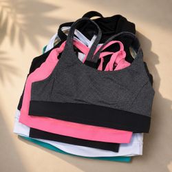 Lululemon tank top bra
