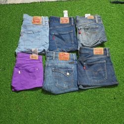 LEVI'S WOMEN WEAR MINI MICRO SHORTS (C 428)