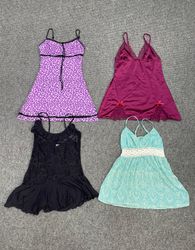 🔴 Y2K Cami Tops - (04/09)