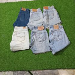 LEVI'S WOMEN WEAR MINI  SHORTS (D249)