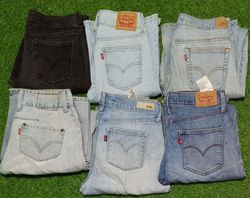 LEVI’S JEANS (B 62)