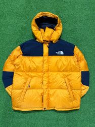 THE NOTH FACE PUFFER JACKET