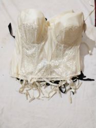 Women's Floral Lace Corset Bustier Top with Garter..