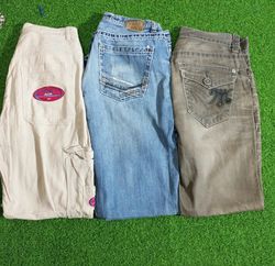 LEVI’S AND OTHER MIX BRANDS JEANS (A 263)