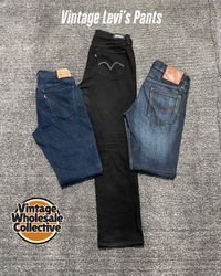 🔴  Vintage Levi’s Jeans - (01/10)