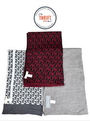 MK Scarves T3067