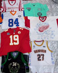 NFL, NHL, NBA and MLB Jerseys