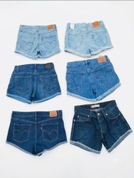 Levi's mini shorts (S-68)