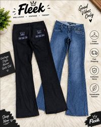 Y2k 90s flare jeans