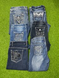Embalished capri jeans for women (brand) vigoss, r..