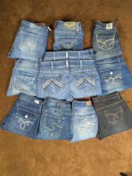 Y2k Embroidered flared jeans