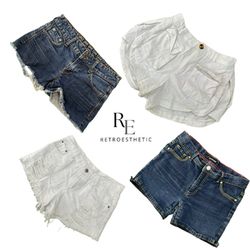 Y2K Cutesy Vibe Girl Denim Shorts RE-3538