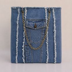 CR2242 UPCYCLED DENIM CHAIN TOTE BAG