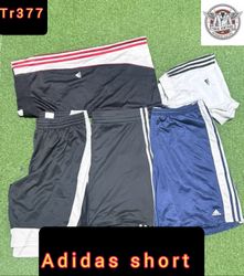 Adidas short Tr 377