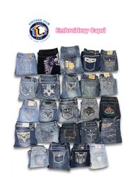 Embroidery Capri Jeans