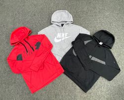 Nike Hoodies - (28/10)