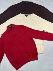 Mix branded sweater