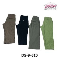 Trendy Utility Cargo Capris With Modern Style (DS-..