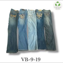 Y2K Women’s Flare Embroidered Jeans Wholesale Bund..