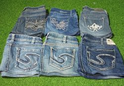 SILVER JEANS CO. , HYDRAULIC MINI SKIRTS (C 451)