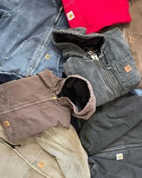 Carhartt authentic jacket ⚜️