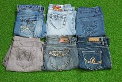 RUE21 ET AUTRES JEANS DE MARQUES POUR FEMMES (B110..