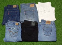 LEVI’S , INC DENIM JEANS (B 68)