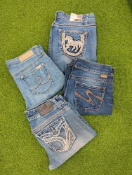 Vintage Thrift Find Y2k Embroidery jeans✨