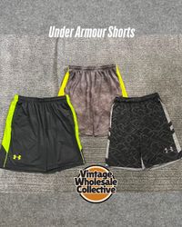 Under Armour Shorts - (04/04)