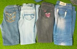 SILVER JEANS ET AUTRES JEANS DE MARQUES MIX (B 211..