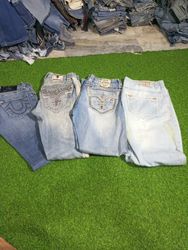 TRUE RELIGION , ROCK REVIVAL JEANS (A 244)