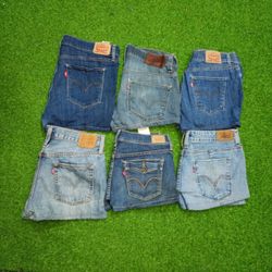 LEVI'S WOMAN WEAR MINI MICRO SHORTS (C279)