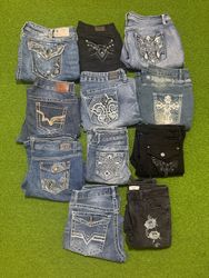Yv1506 Embellished and Embroidered Bootcut Jeans
