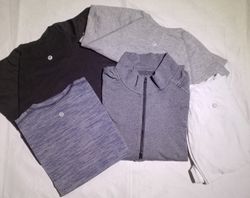 Lululemon T shirts