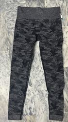 Gym shark leggings