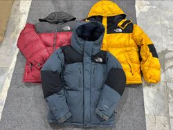 Les doudounes The North Face
