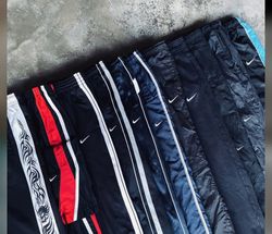 Premium Vintage Nike Baggy Trackpants