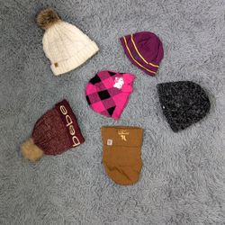 ***Wool Beanie Caps – Branded Fashion Accessories