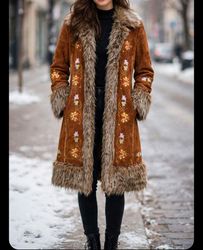 Ladies leather mix items pants,vests,coats ,tops -..