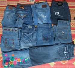 ROCAWEAR AND OTHER MIX BRANDS JEANS (ID 215)